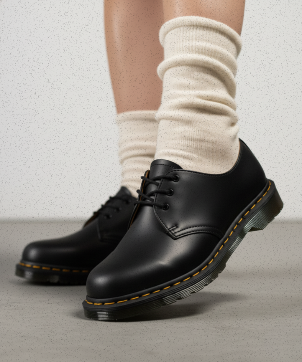 Staple Slouch Socks